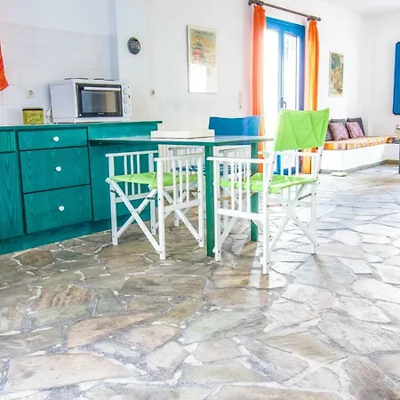 Tatil Evi Prodicus Cycladic Vourkárion